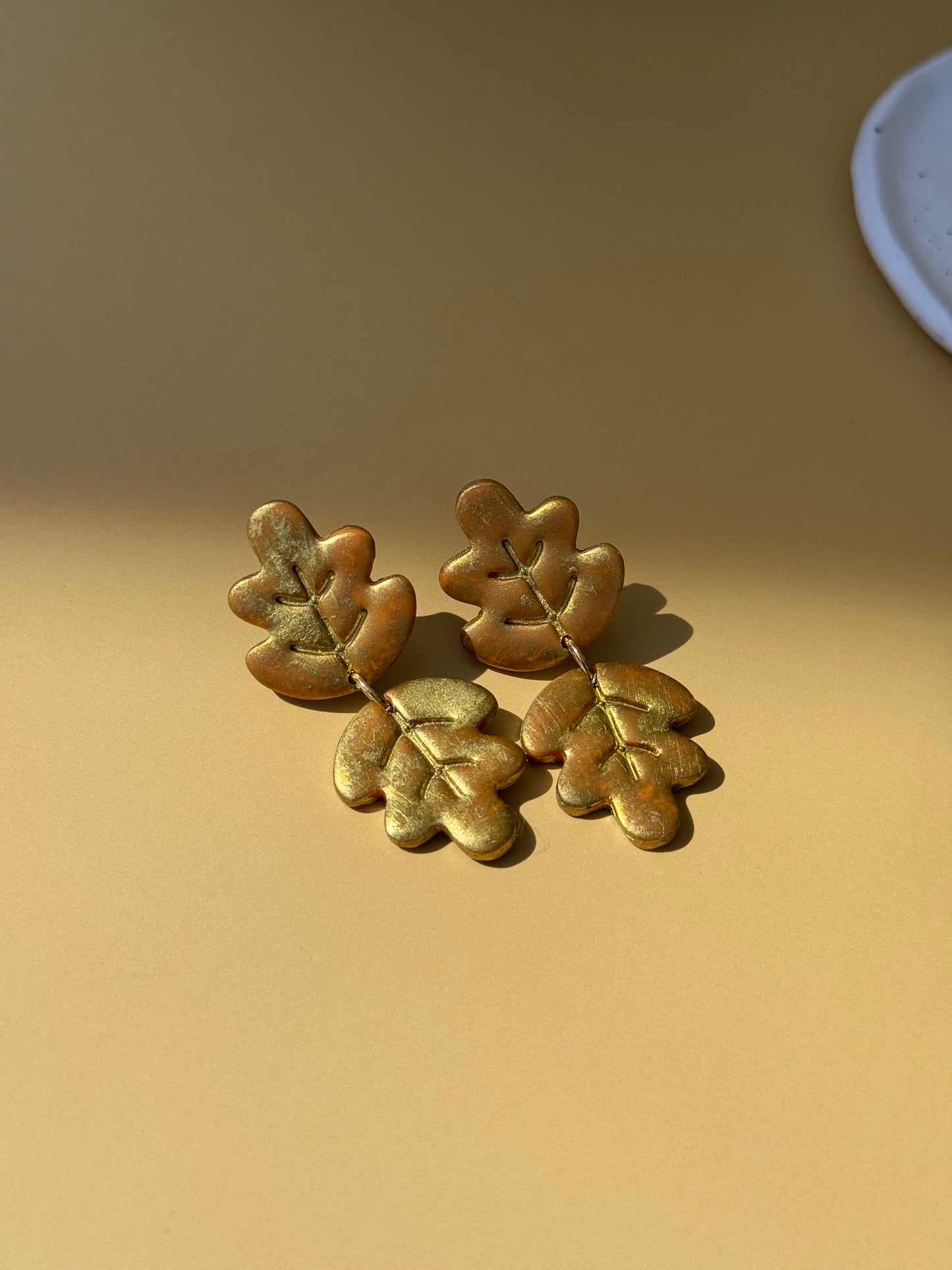 Leaves Dangles