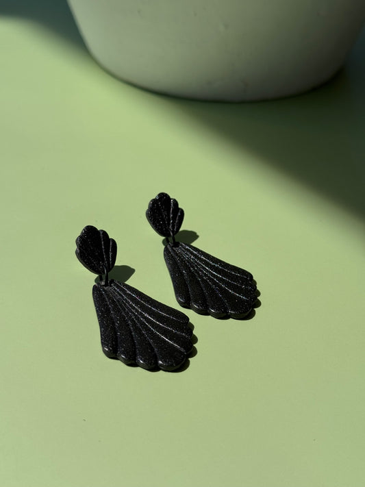 Black Dangles No.3